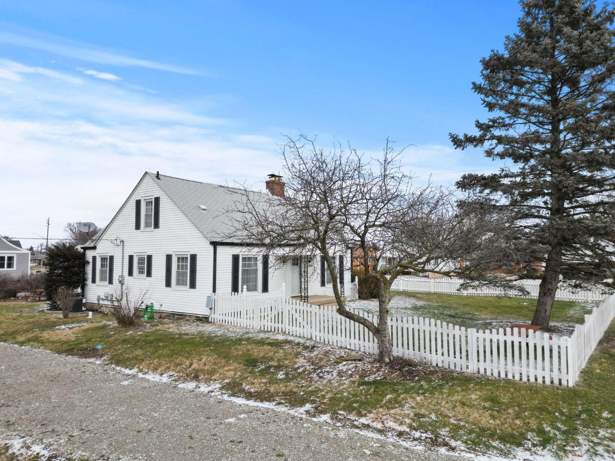 Charming Home In Speedway Indianapolis Bagian luar foto